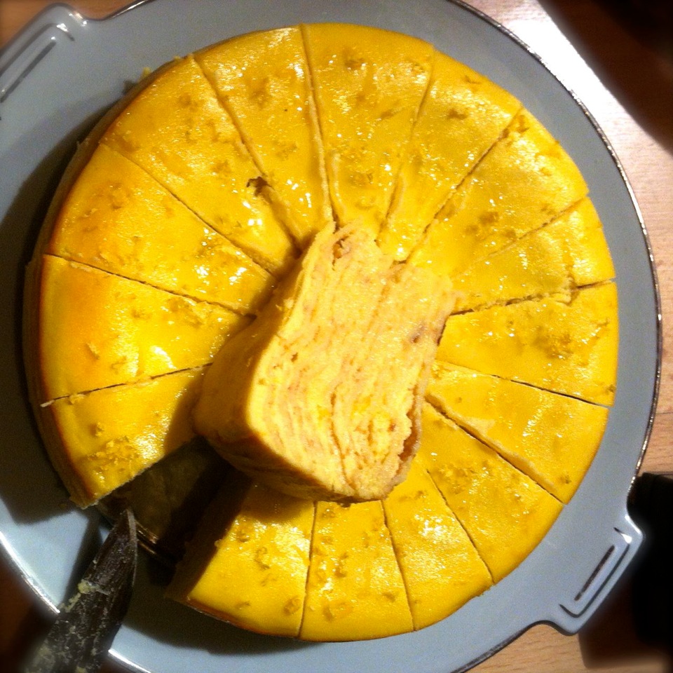 Gâteau de crêpes découpé